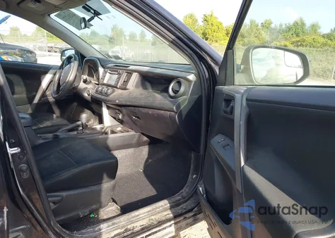 2016 Toyota Rav4 Le z USA, uszkodzony, nr VIN 2T3BFREV9GW476124